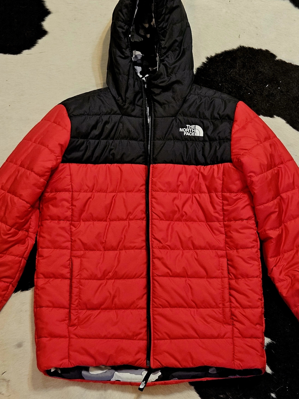 The North Face Kids Red and Black Puffer Jacket REVERSIBLE Boys Sz XL Women's SM